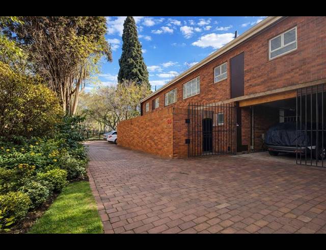 3 BEDROOM DUPLEX FOR SALE IN ASHLEA GARDENS